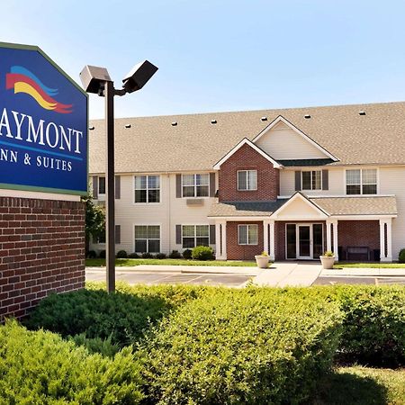 Hotel Baymont By Wyndham Wichita East Esterno foto